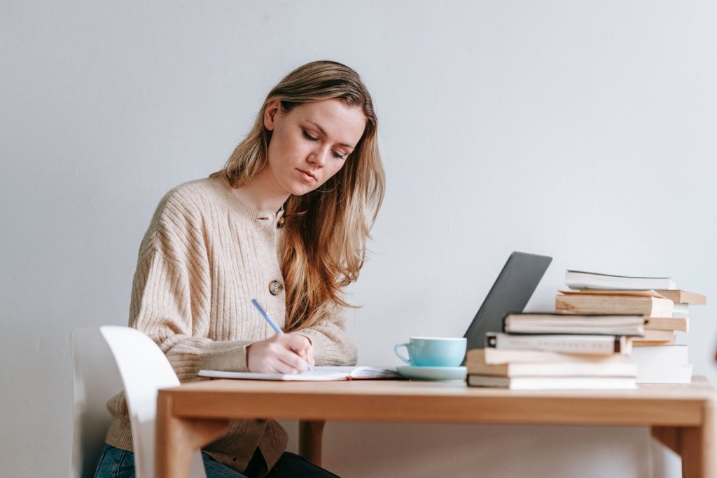 What admissions officers actually want to see (and why it’s hard to&nbsp;write)